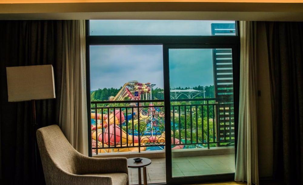 Gleetour Maya Hotel Wuhan Esterno foto