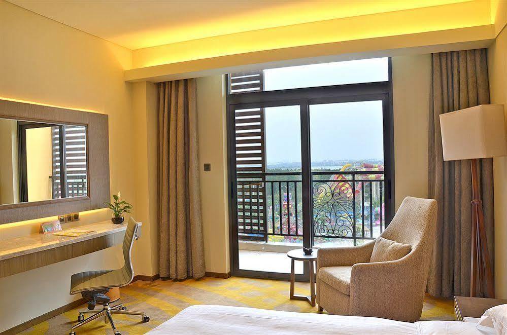 Gleetour Maya Hotel Wuhan Esterno foto