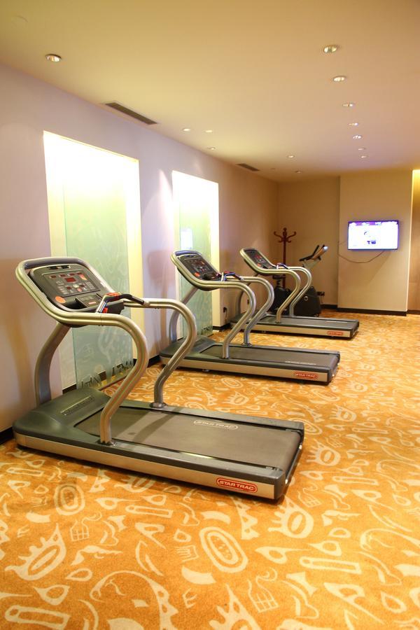 Gleetour Maya Hotel Wuhan Esterno foto